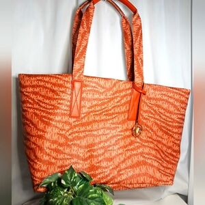 MICHAEL KORS Animal Print Logo Large Tote Bag Vegan Burnt Orange NWOT